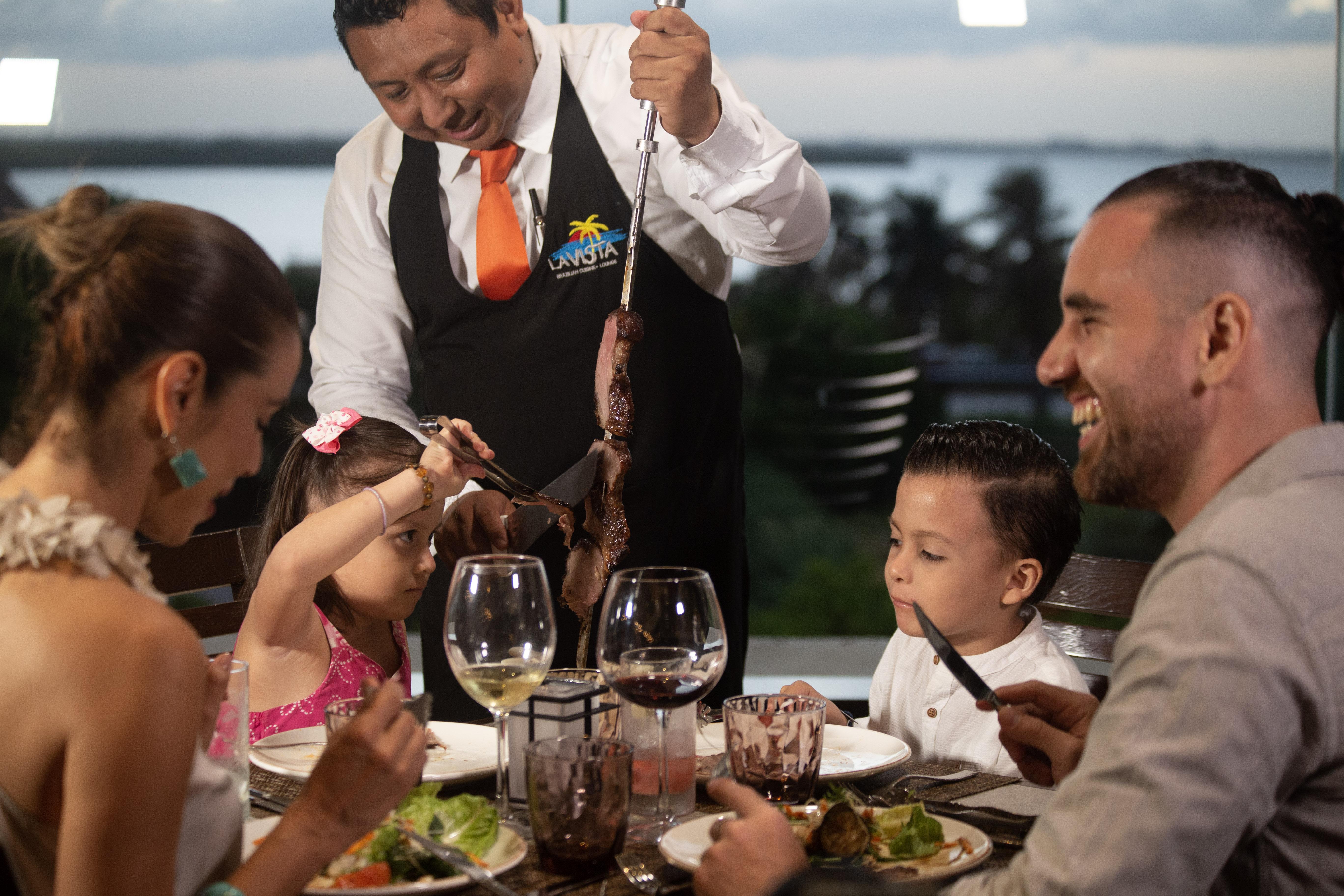 Wyndham Grand Cancun All Inclusive Resort & Villas Exterior foto